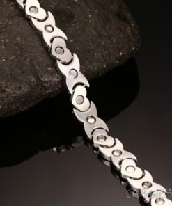 Magnetic Hearts Bracelet VN431500BR 1